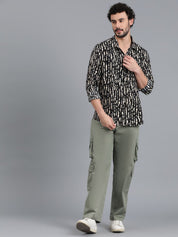 Kotty Men Spread Collar Abstract Printed Cotton Casual Shirt