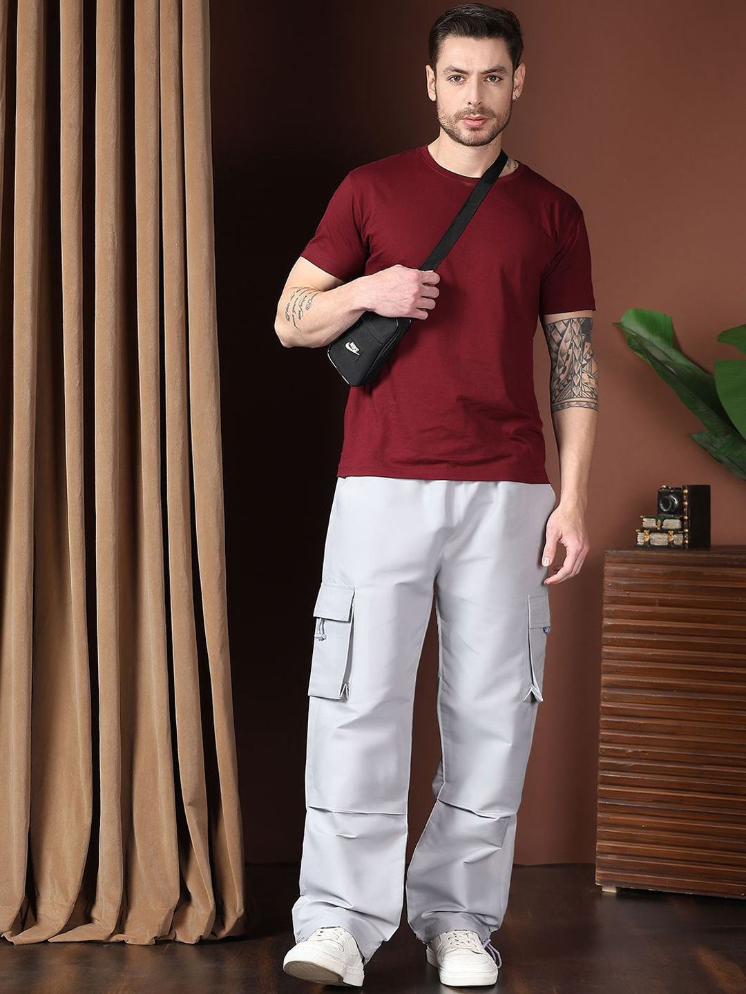 Kotty Men Relaxed Easy Wash Cargos Trousers