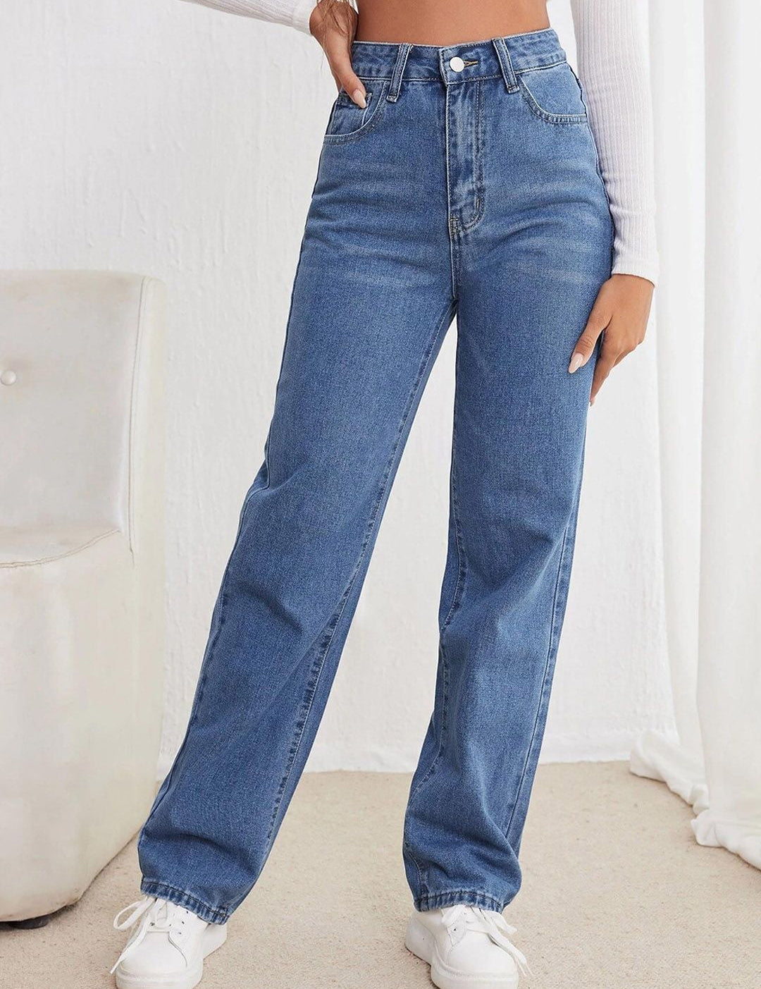 Kotty Women Jean Straight Fit Light Fade High-Rise Stretchable Jeans