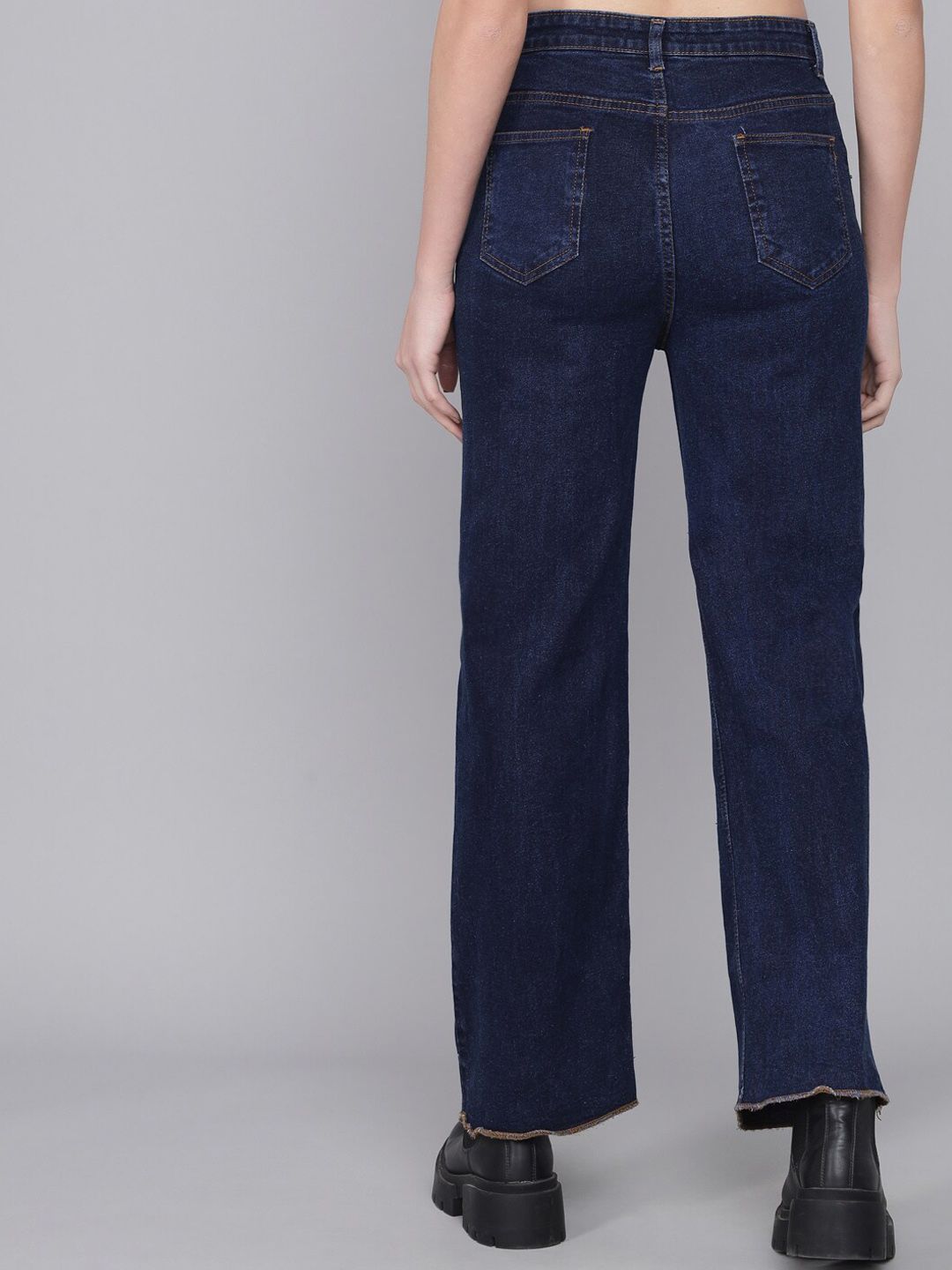 Kotty Women Blue High-Rise Mildly Distressed Jeans