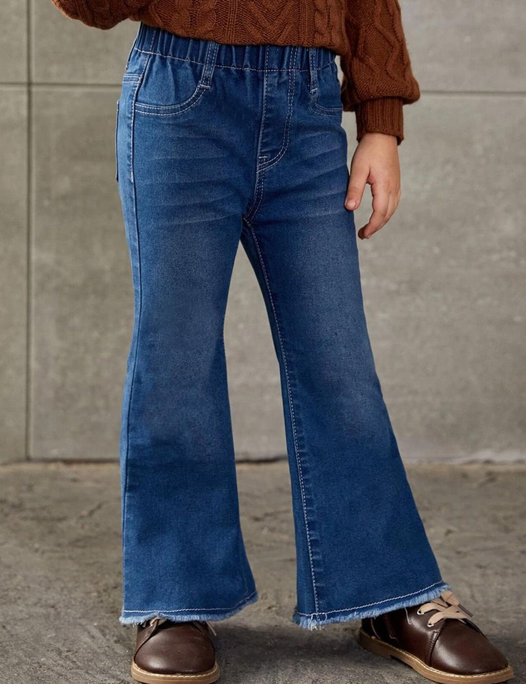 Kotty Girls Blue Jean Fit Bootcut Light Fade Stretchable Jeans