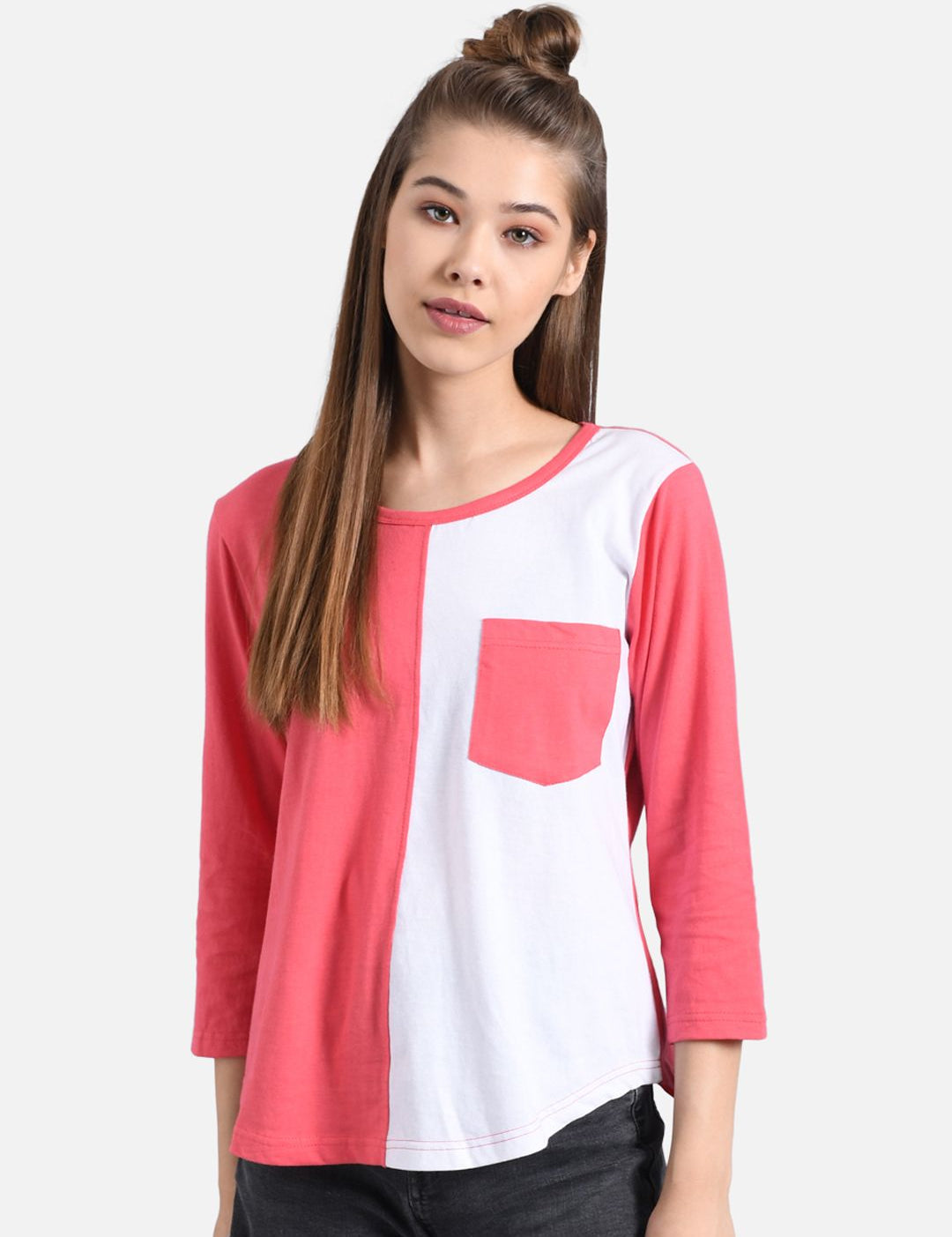 Kotty Women Pink & White Colourblocked Round Neck T-shirt