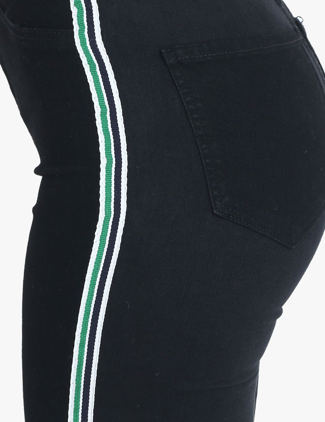 Kotty Women Black Skinny Fit High-Rise Slash Knee Stretchable Jeans