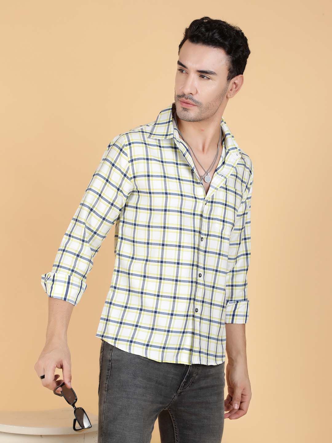 Kotty Men Relaxed Fit Spread Collar Checked Casual Shirt