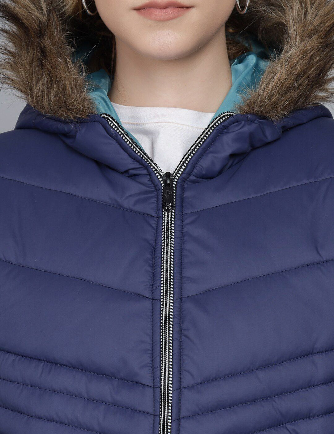 Kotty Women Navy Blue Lightweight Puffer Jacket