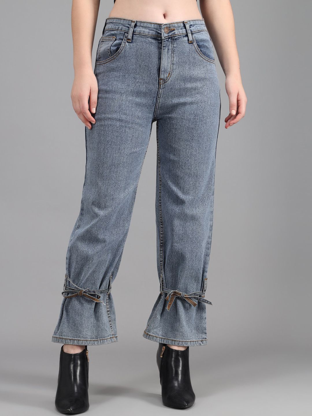 Kotty Women Blue Boyfriend Fit High-Rise Light Fade Stretchable Jeans