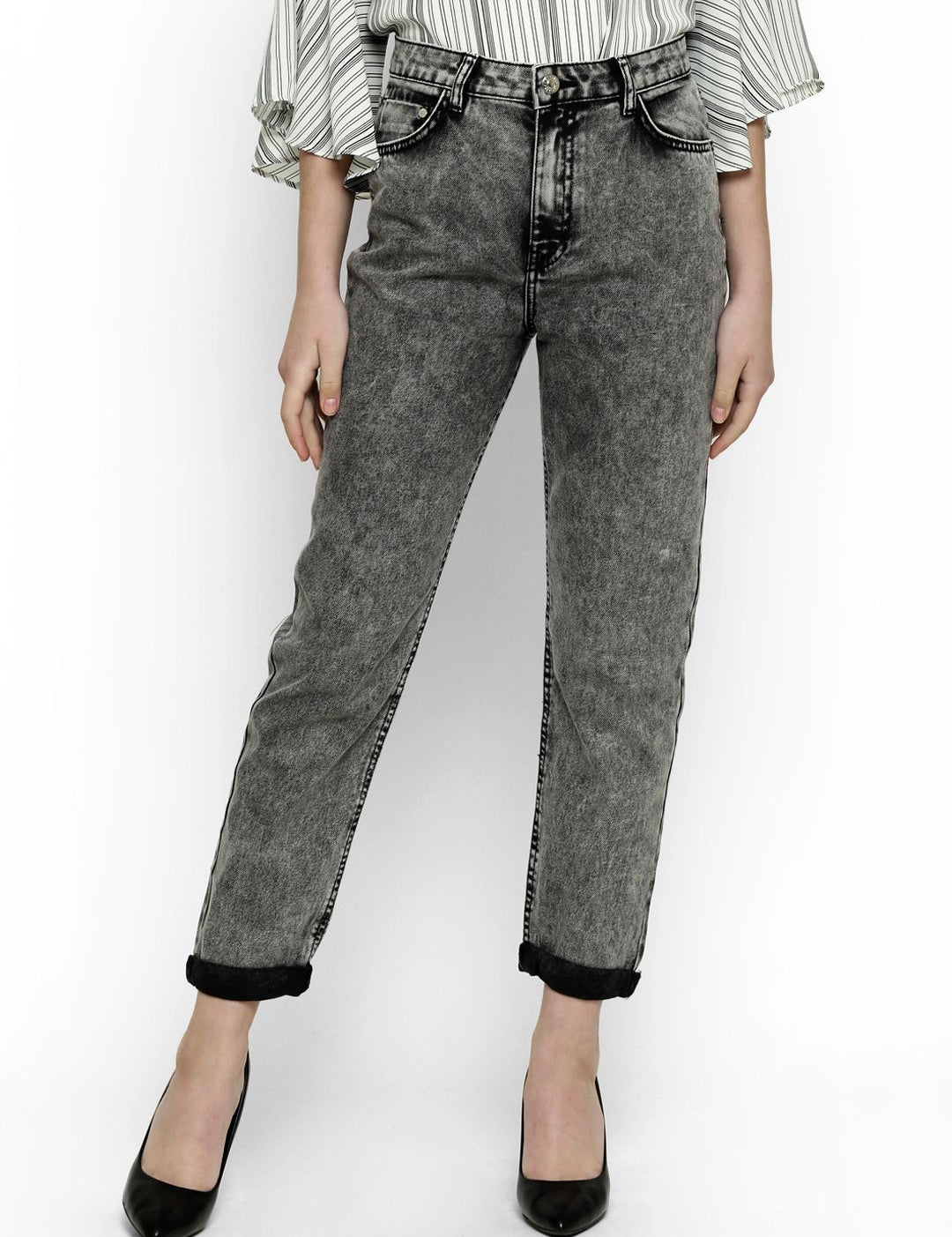 Kotty Women Grey Boyfriend Fit High-Rise Clean Look Jeans