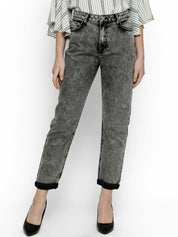 Kotty Women Grey Boyfriend Fit High-Rise Clean Look Jeans