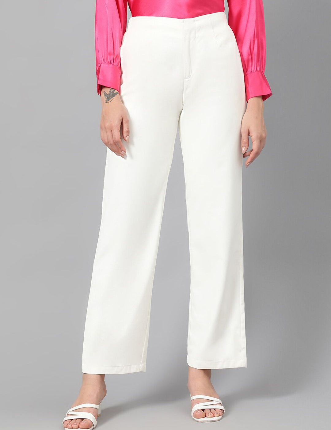 Kotty Women White Relaxed Straight Leg Fit High-Rise Easy Wash Pleated Parallel Trousers