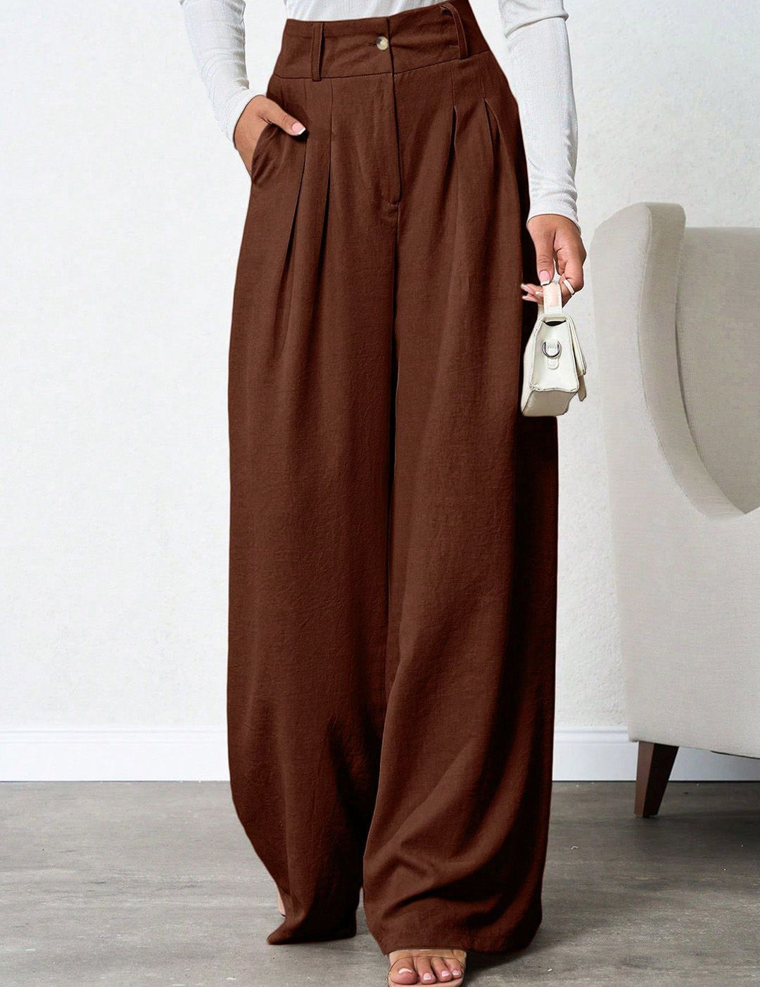 Kotty Women Relaxed Straight Leg Loose Fit High-Rise Trousers