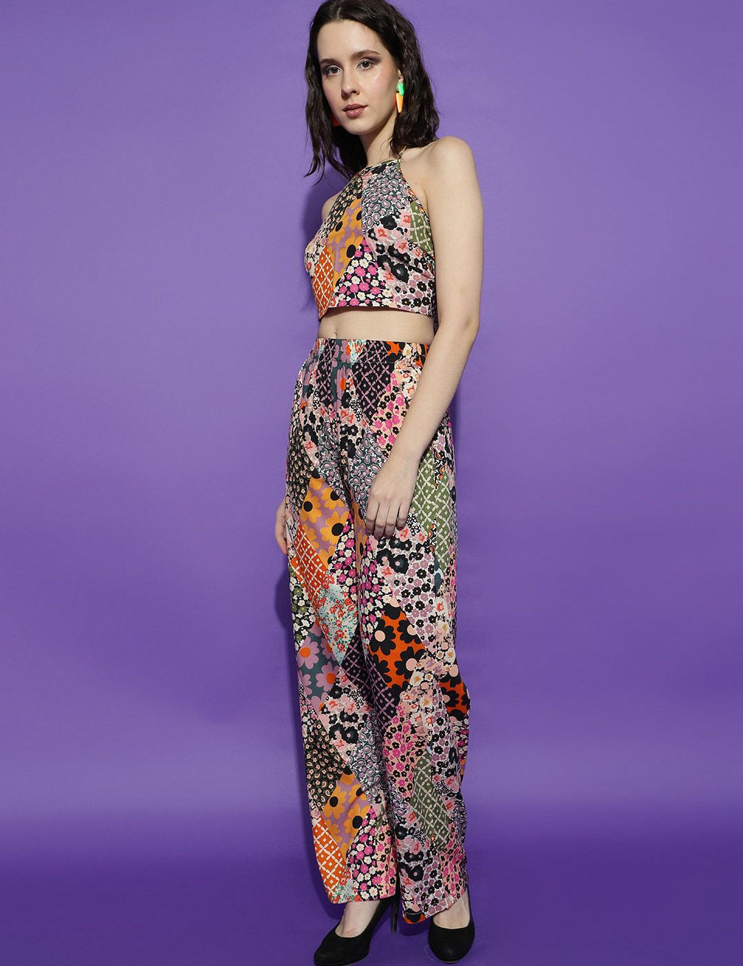 Kotty Pink Floral Printed Halter Neck Sleeveless Crop Top & Palazzo 