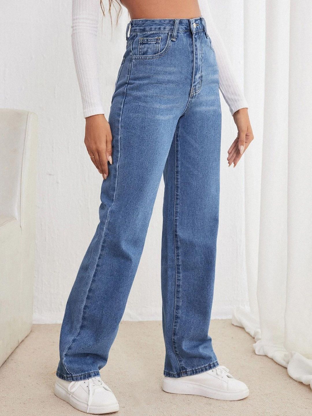 Kotty Women Jean Straight Fit Light Fade High-Rise Stretchable Jeans