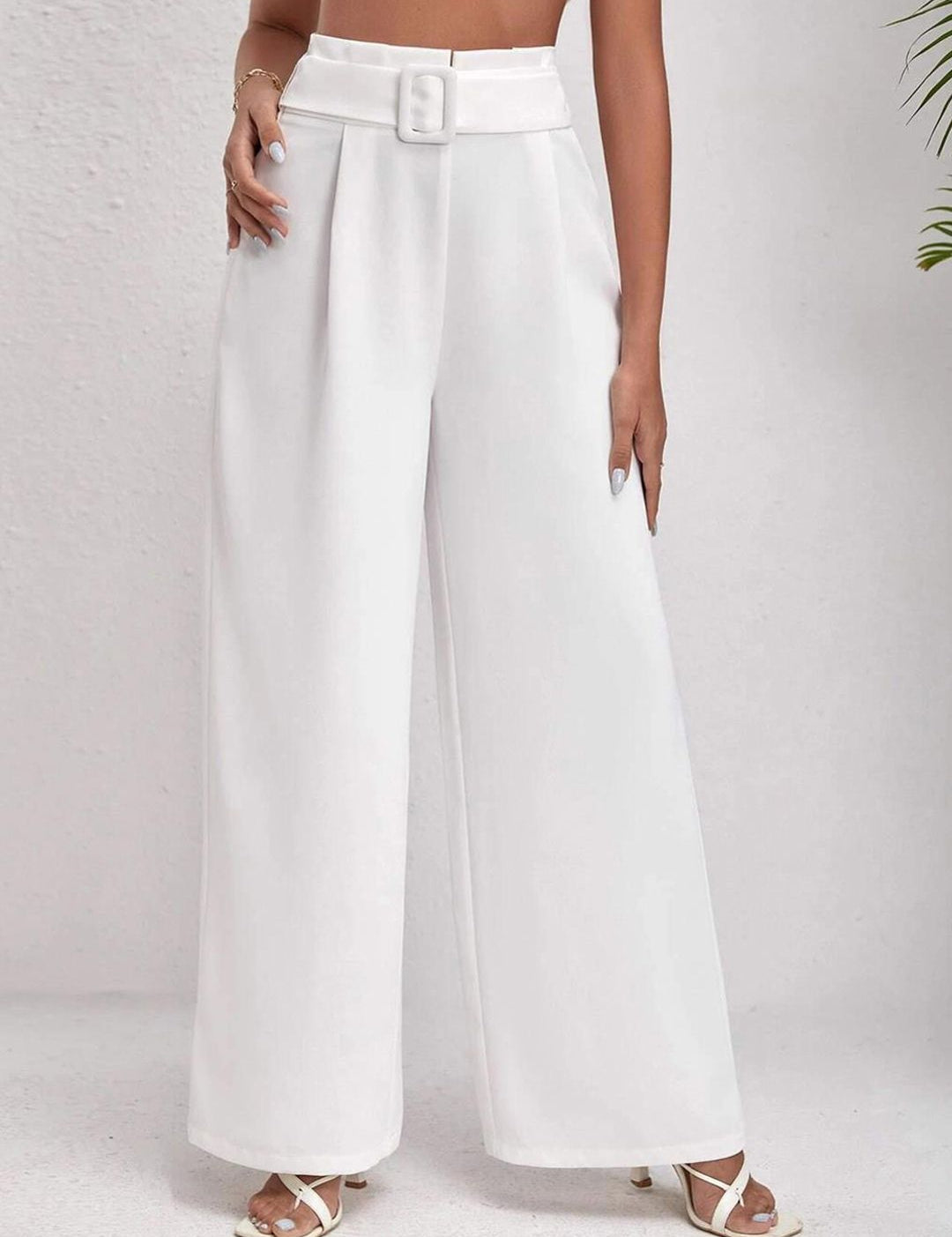 KOTTY BIZwear Women White Relaxed Straight Leg Straight Fit High-Rise Parallel Trousers