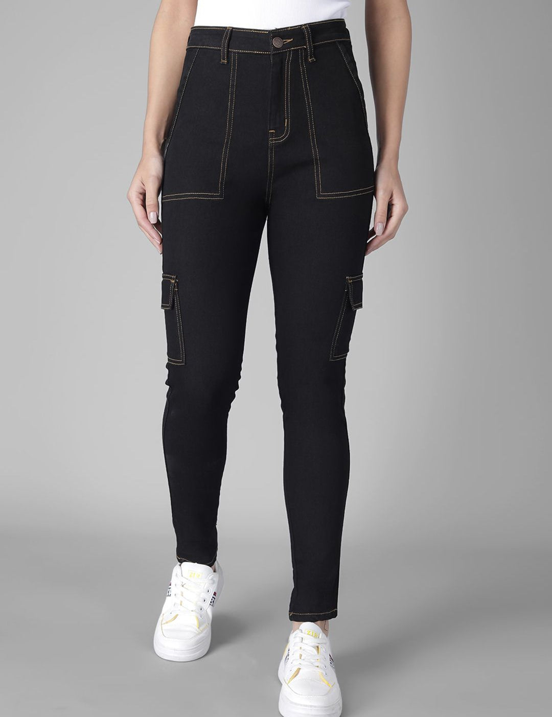 Kotty Women Black Skinny Fit Jeans