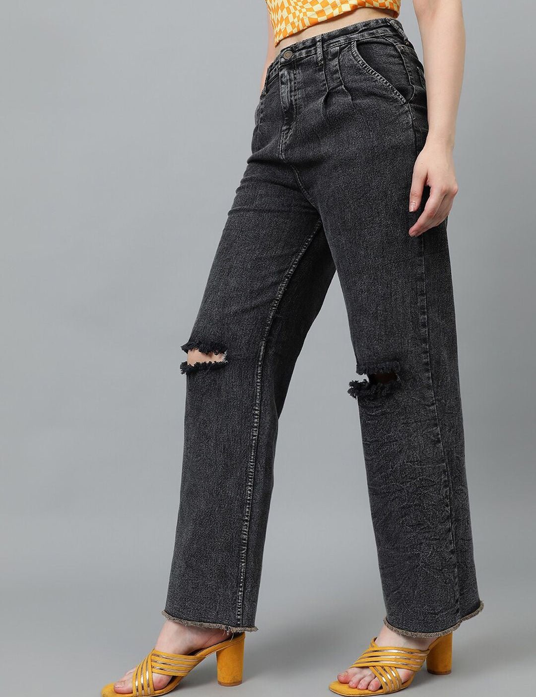 Kotty Women Jean Straight Fit Mildly Distressed Light Fade Stretchable Jeans