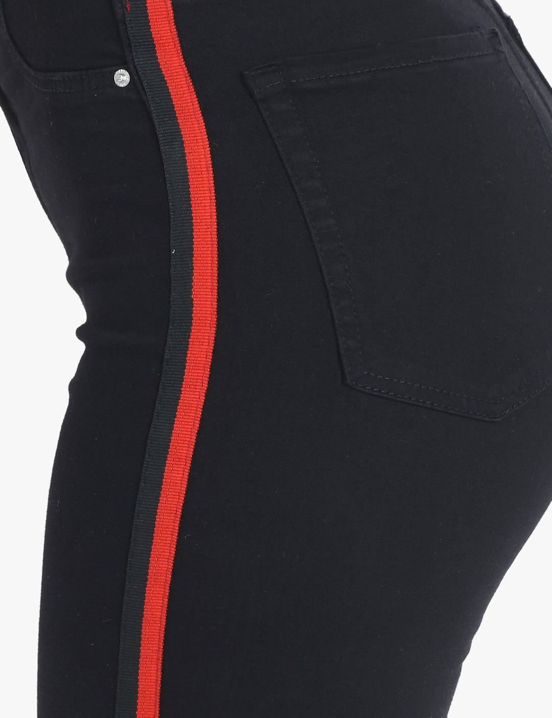 Kotty Women Black Skinny Fit High-Rise Clean Look Stretchable Jeans