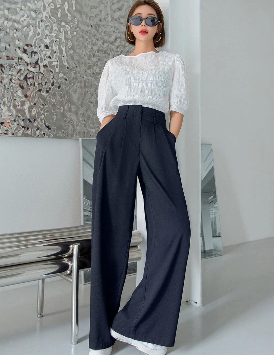 Kotty Women Navy Blue Relaxed Straight Leg Straight Fit High-Rise Parallel Trousers