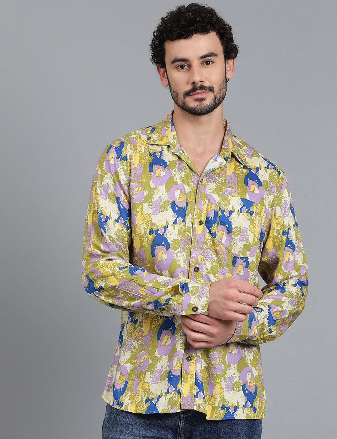 Kotty New Relaxed Fit Abstract Printed Casual Shirt