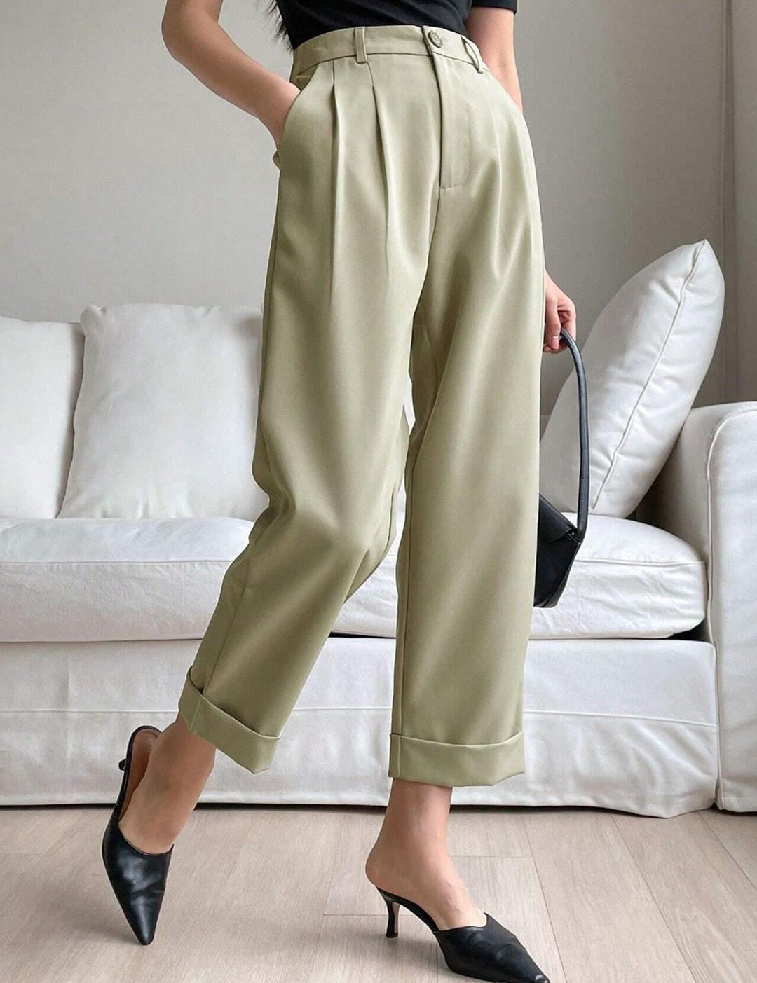 Kotty Women Relaxed Straight Leg Straight Fit High-Rise Easy Wash Trousers