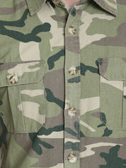 Kotty Men Spread Collar Camouflage Printed Denim Cotton Jacket