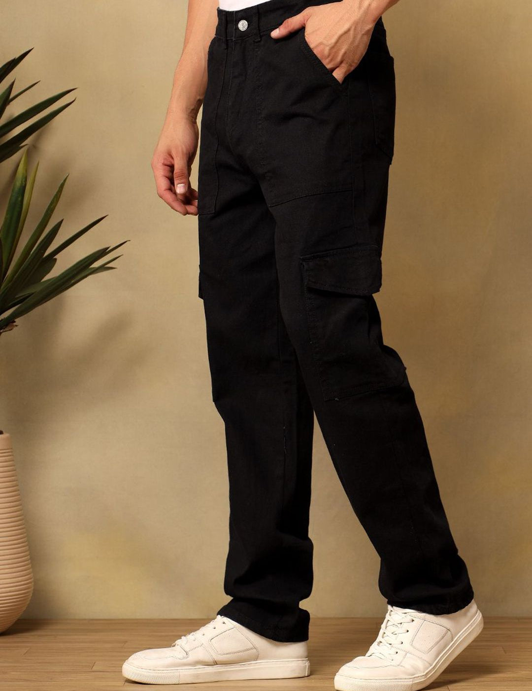 Kotty Men Regular Fit Mid-Rise Clean Look No Fade Stretchable Jeans