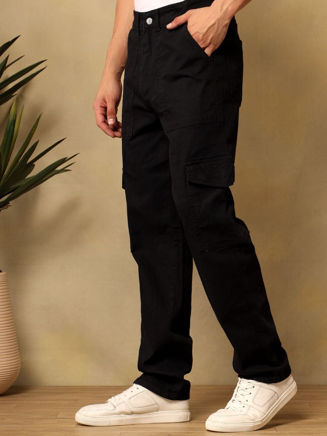 Kotty Men Regular Fit Mid-Rise Clean Look No Fade Stretchable Jeans