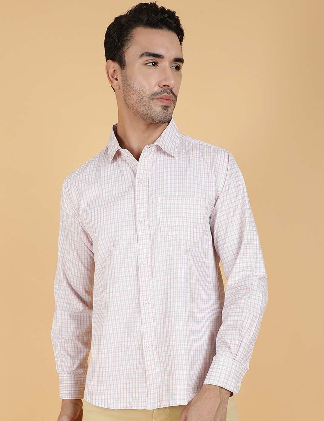 Kotty Men Relaxed Spread Collar Graphic Printed Casual Shirt