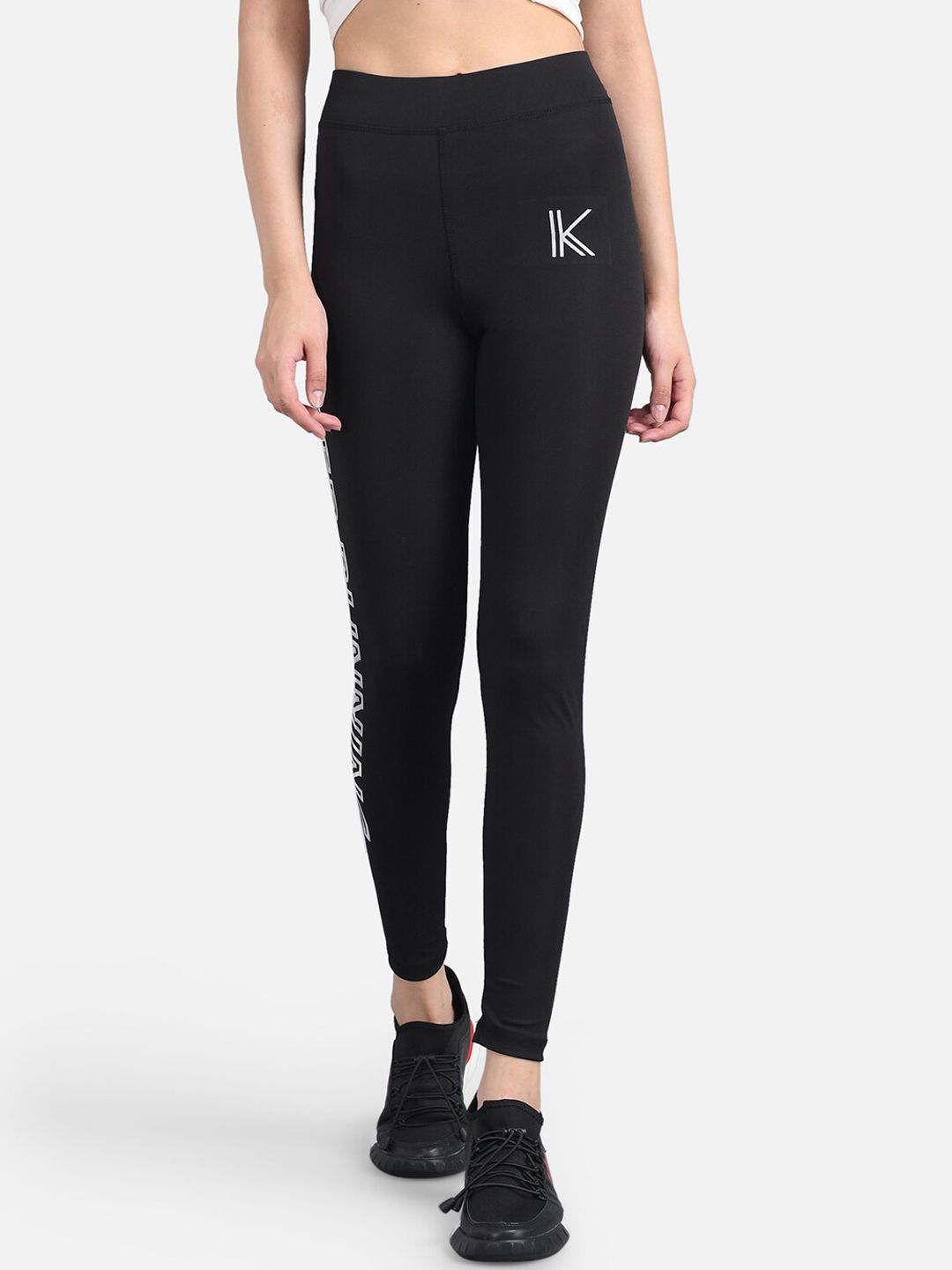 Kotty Women Black & White Printed Tights