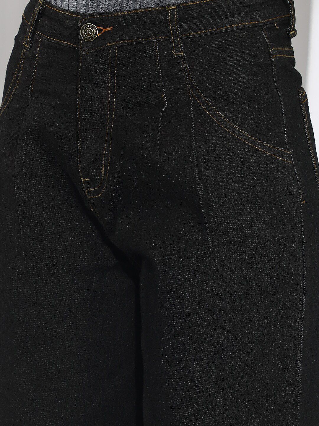 Kotty Women Black Straight Fit High-Rise Stretchable Jeans