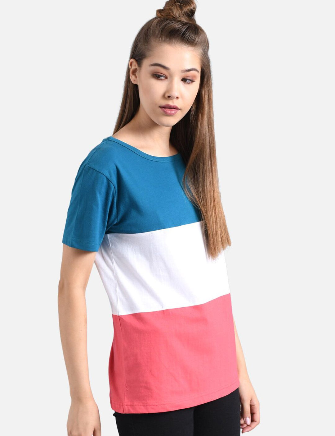 Kotty Women Blue & White Colourblocked V-Neck T-shirt