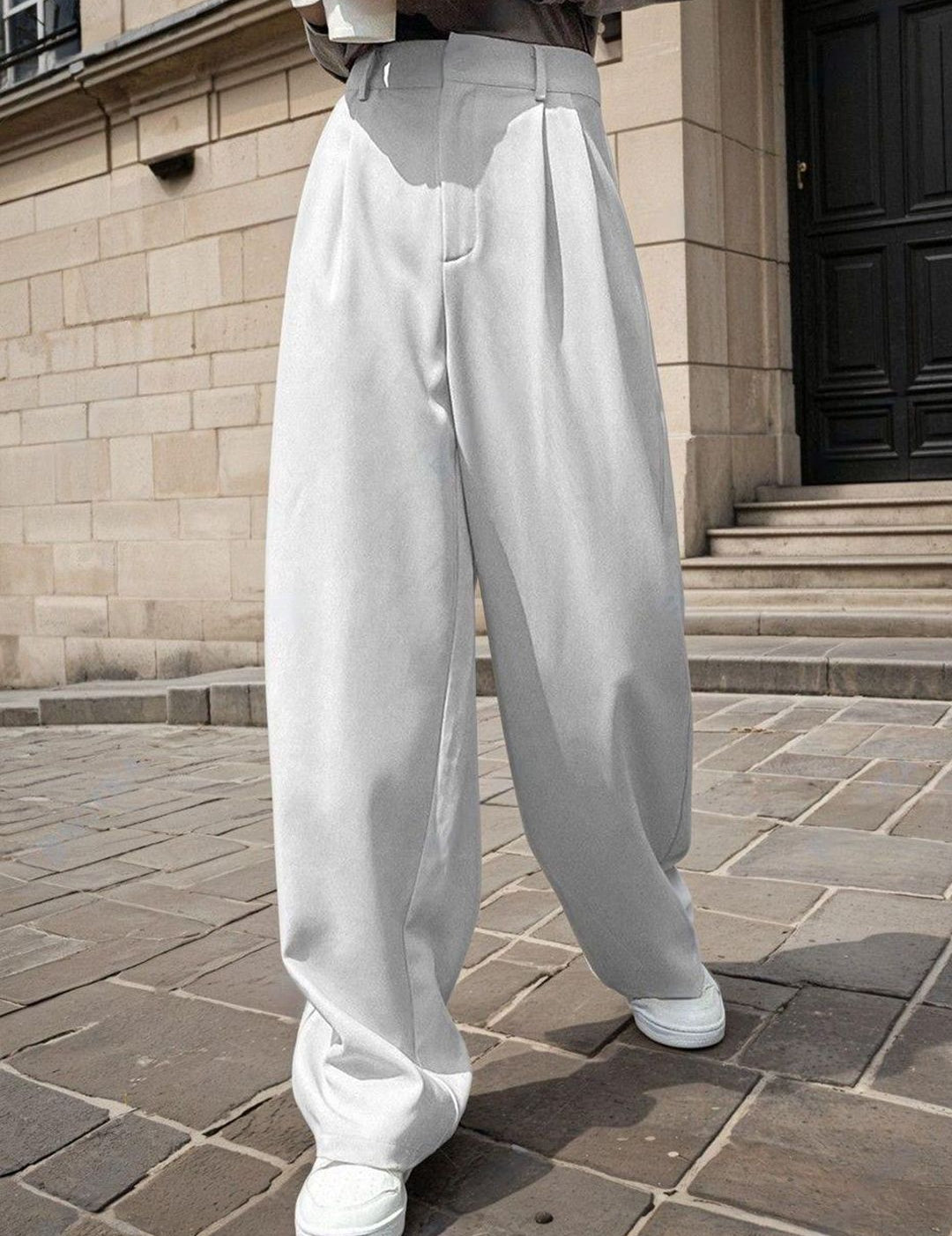 Kotty Women Relaxed Straight Leg Straight Fit High-Rise Easy Wash Trousers