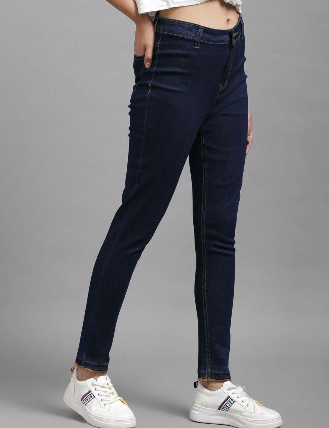 Kotty Women Navy Blue Skinny Fit High-Rise Clean Look Jeans