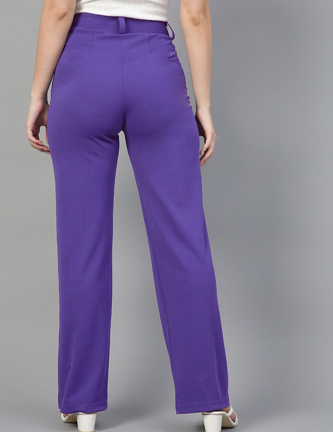 KOTTY BIZwear Women Relaxed Straight Leg High-Rise Straight Fit Easy Wash Trousers