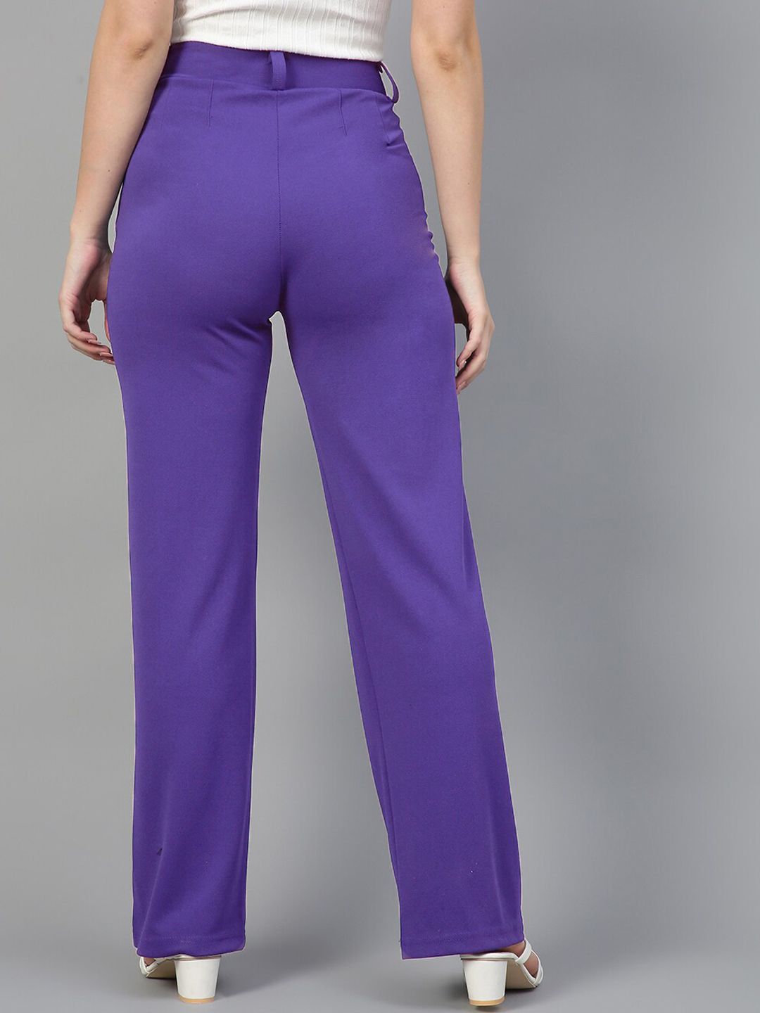 KOTTY BIZwear Women Relaxed Straight Leg High-Rise Straight Fit Easy Wash Trousers