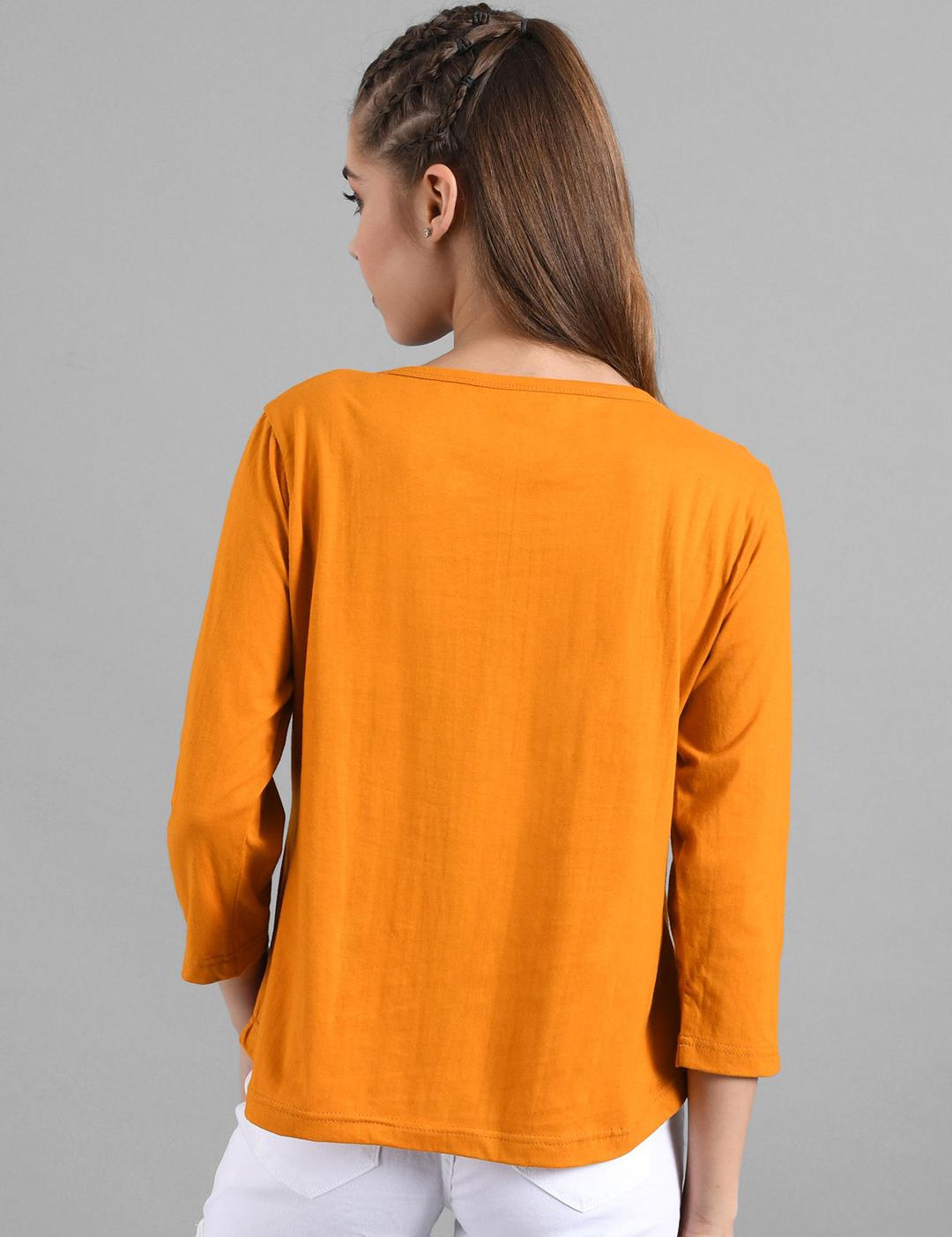 Kotty Colourblocked Round Neck T-shirt