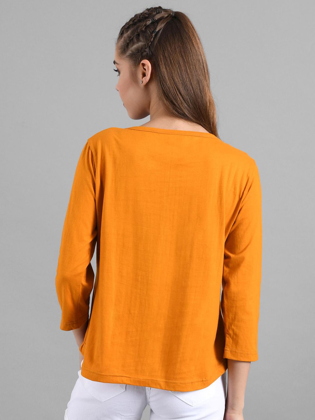 Kotty Colourblocked Round Neck T-shirt
