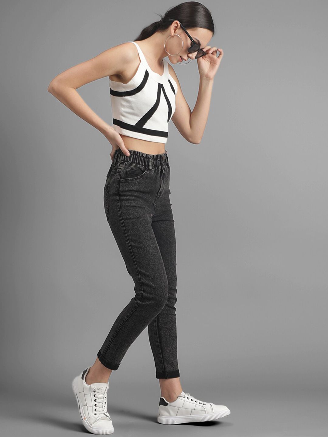 Kotty Women Grey Slim Fit High-Rise Clean Look Jeans