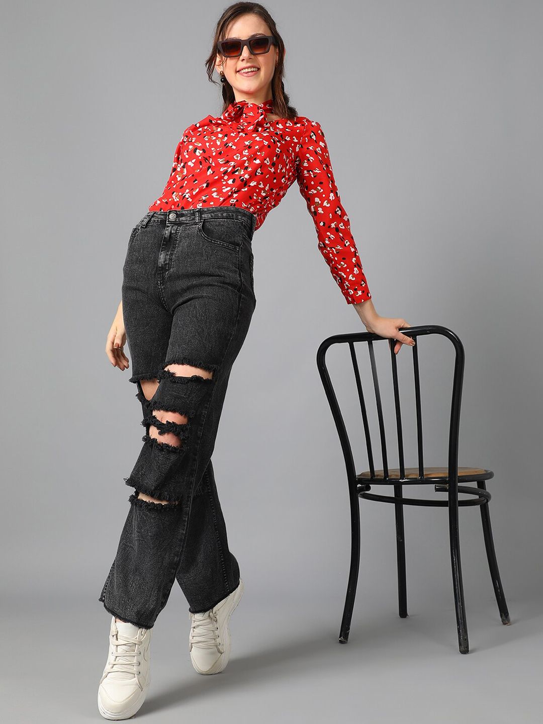 Kotty Women Black Jean Straight Fit High-Rise Highly Distressed Stretchable Jeans