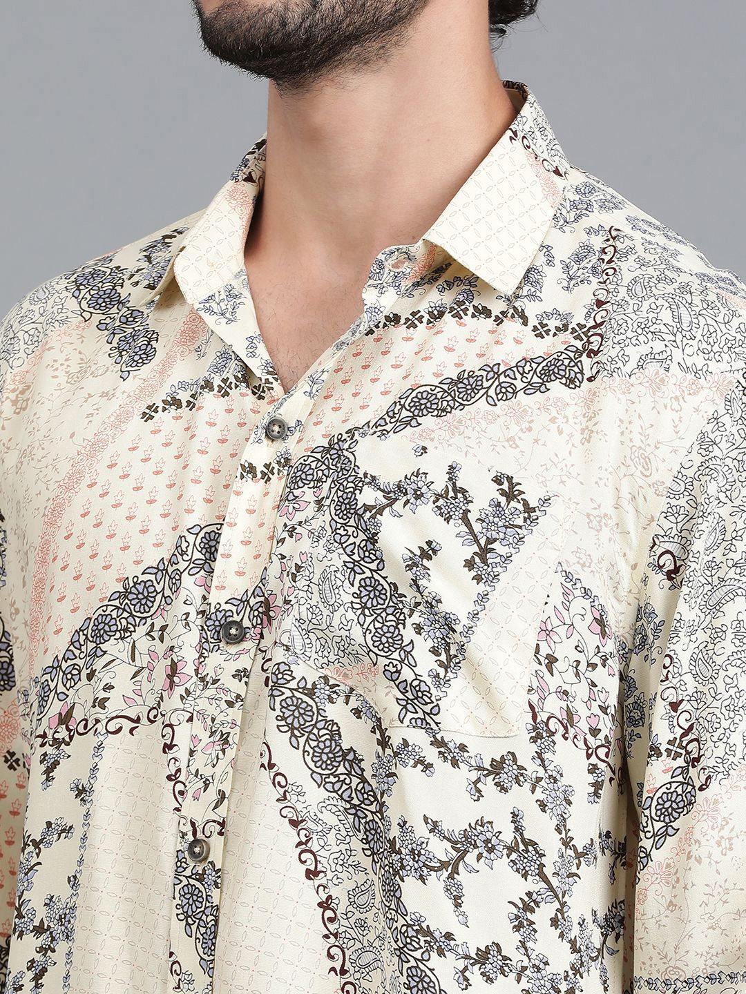Kotty New Relaxed Fit Abstract Printed Spread Collar Casual Shirt