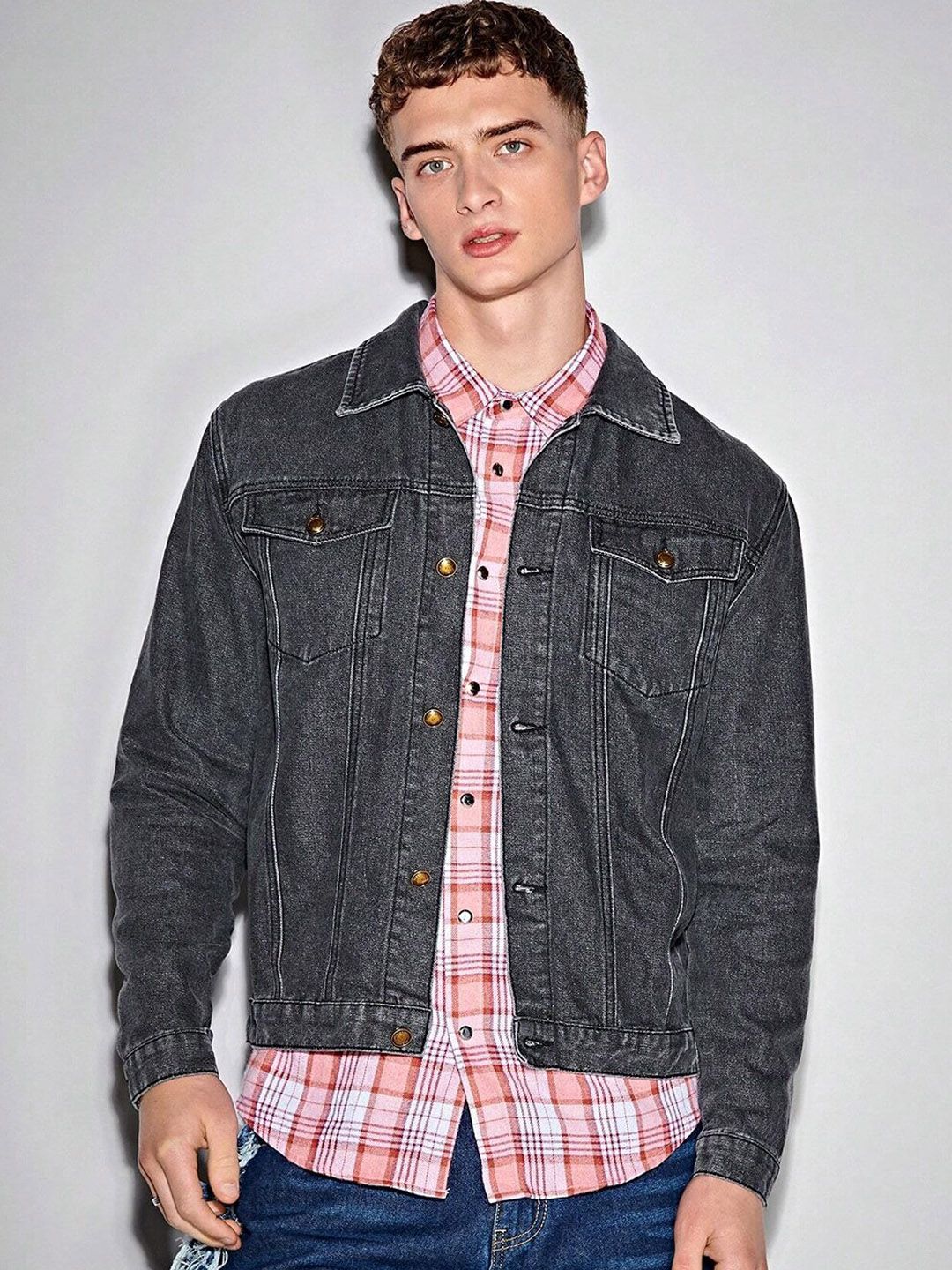 Kotty Black Washed Long Sleeves Denim Jacket