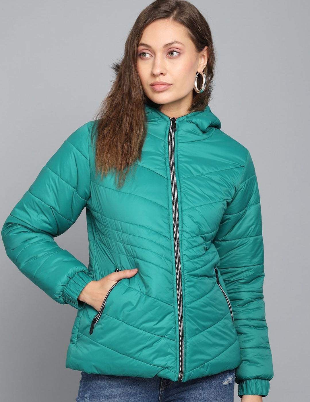 Kotty Women Green Outdoor Puffer Jacket