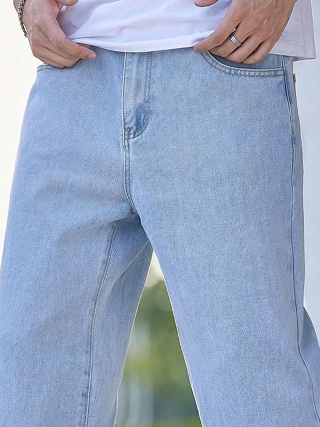 Kotty Men Straight Fit Mid-Rise Stretchable Jeans