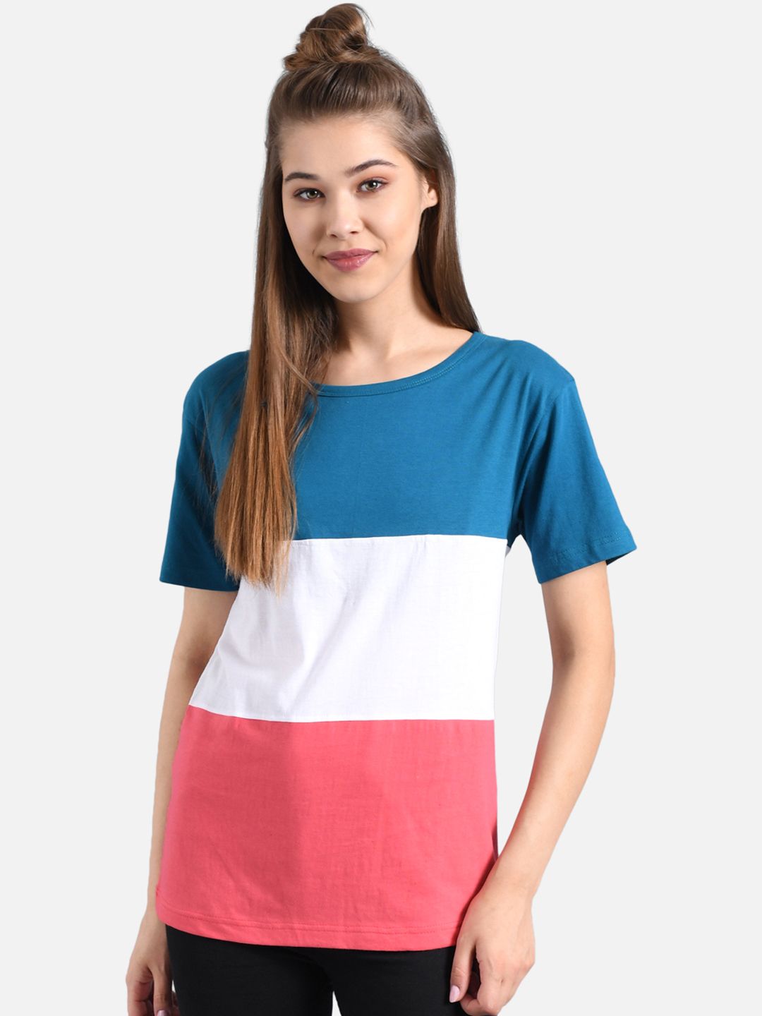 Kotty Women White & Blue Colourblocked V-Neck T-shirt