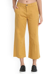 Kotty Women Yellow Flared Fit High-Rise Clean Look Stretchable Jeans