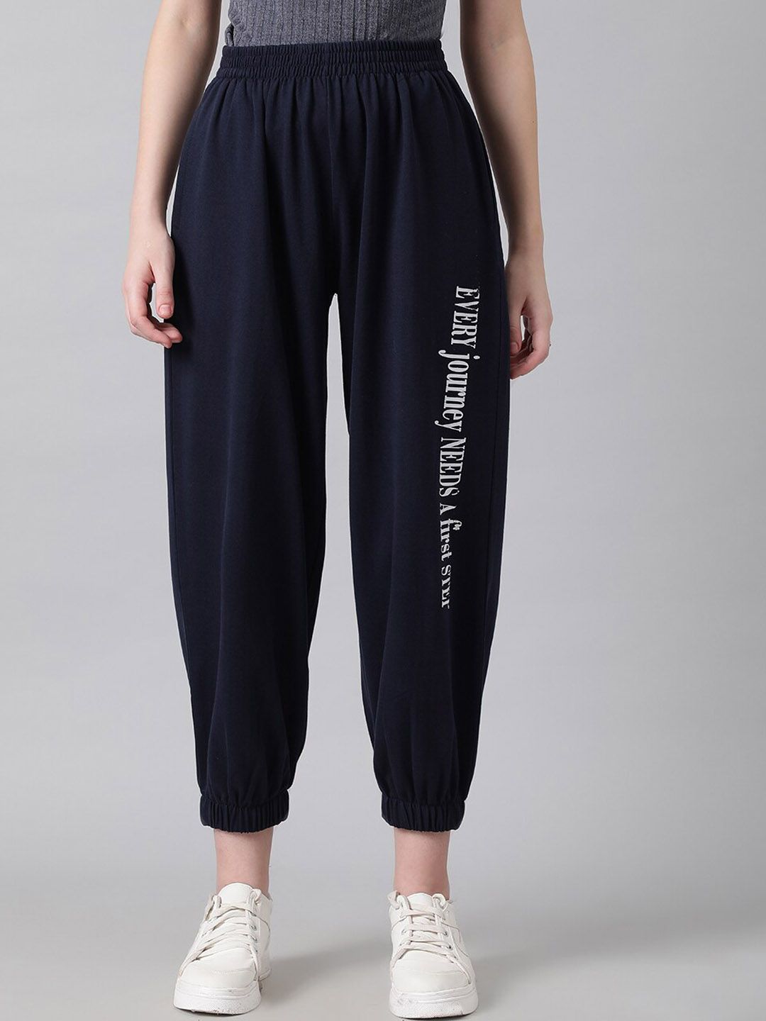 Kotty Women Typography Printed Joggers