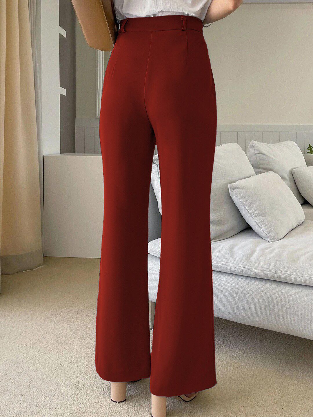 Kotty Women Brown Relaxed Straight Leg Straight Fit High-Rise Easy Wash Pleated Trousers