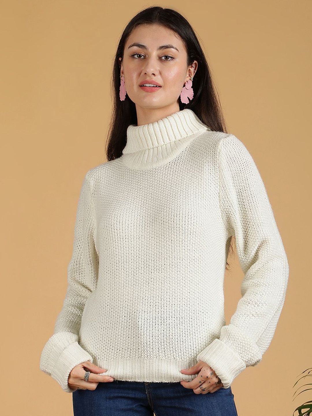 Kotty Women Pullover with Fuzzy Detail
