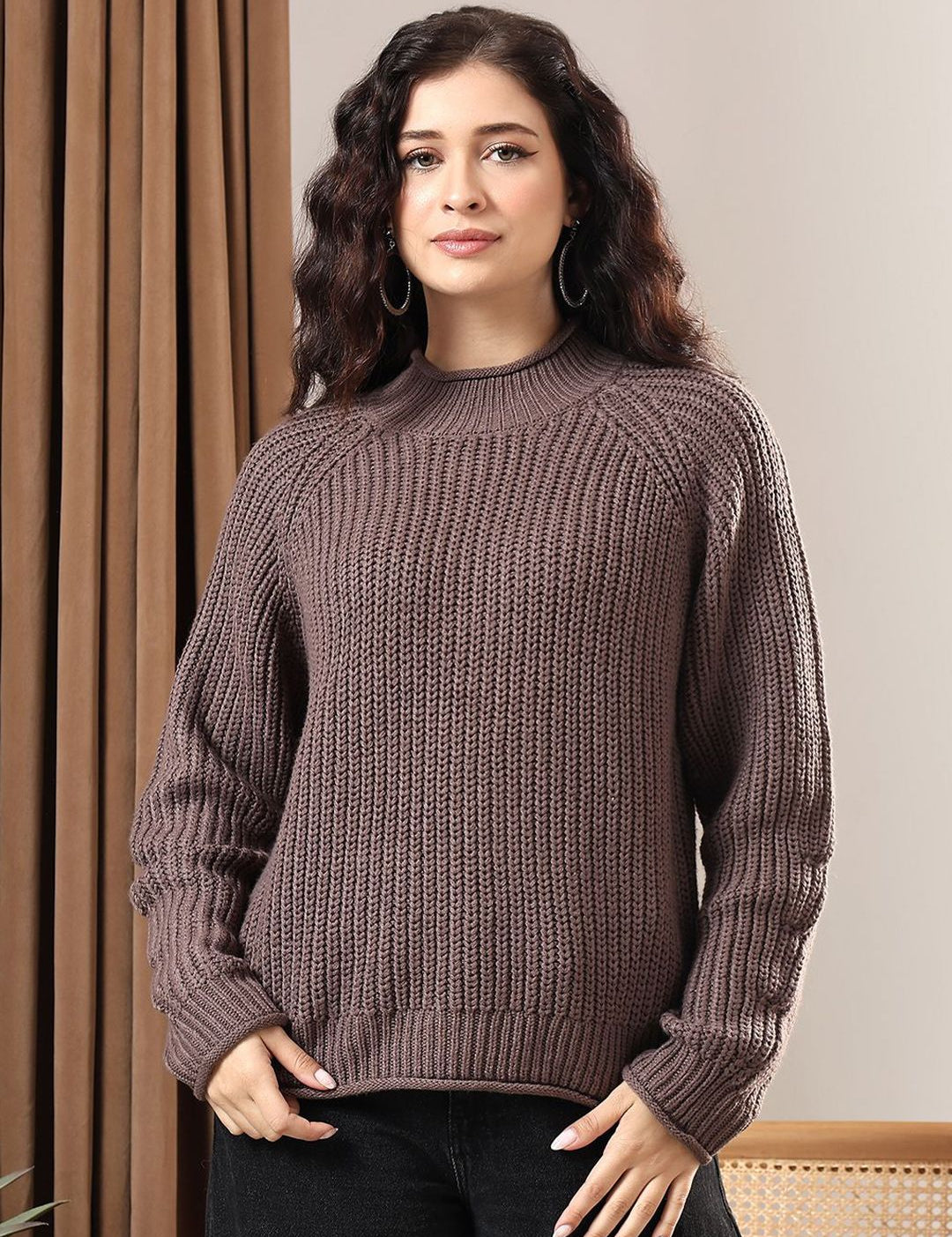 Kotty Women Ribbed Round Neck Pullover