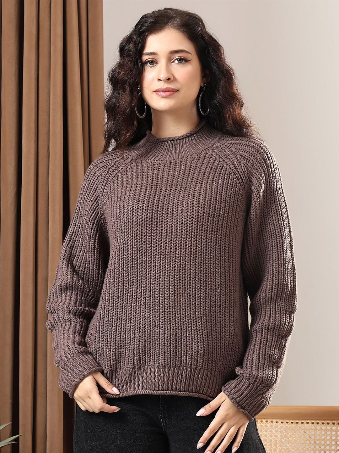 Kotty Women Ribbed Round Neck Pullover