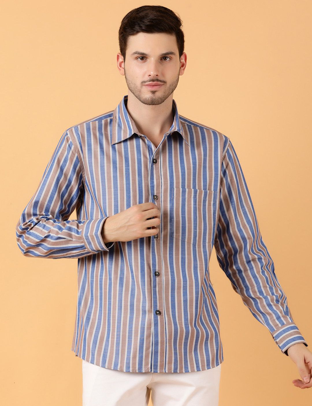Kotty Men Relaxed Spread Collar Striped Casual Shirt